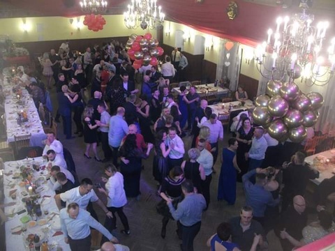 Zabawa walentynkowa.