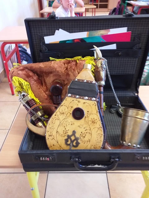 Ciekawa lekcja muzyki w 3a.