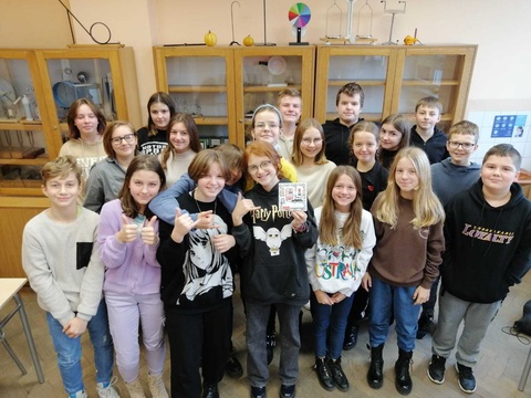 Międzynarodowy projekt wymiany kartek świątecznych.