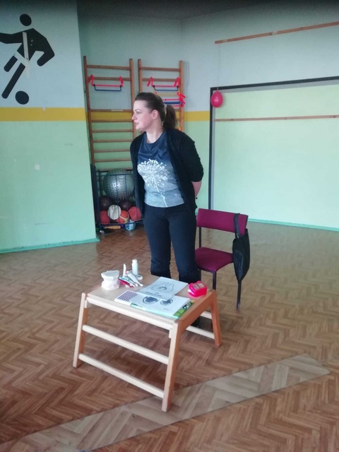 Spotkanie ze stomatologiem klas pierwszych.