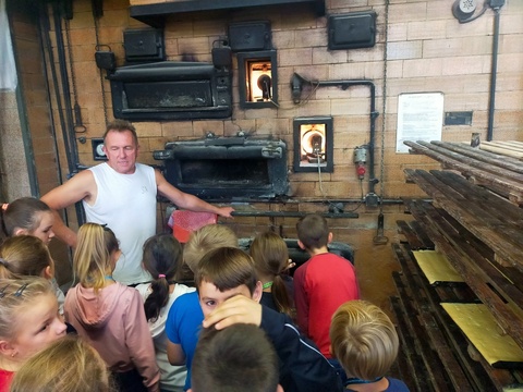 Wycieczka do piekarni klas trzecich.