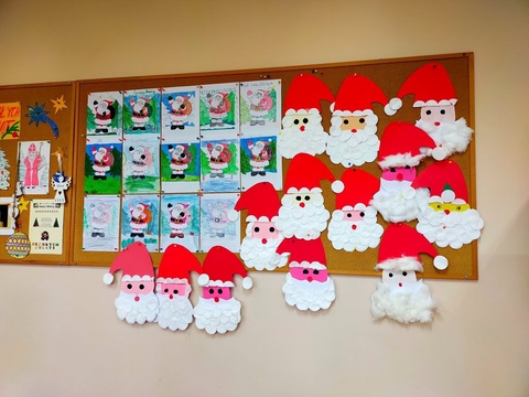 Mikołajkowa gazetka w 3a