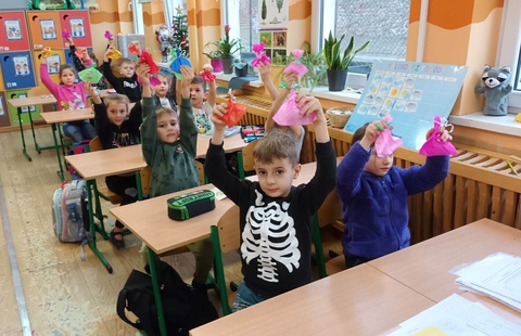 Natalka i Antek w Krainie Wielkiej Matematyki Matematyka na święta