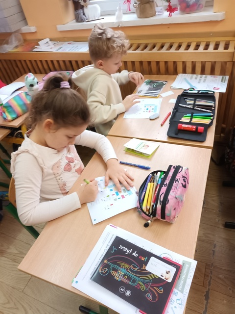 Matematyka w muzyce w klasie 1b.