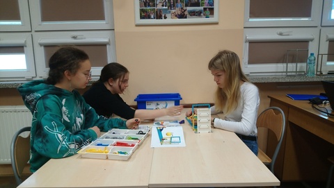 Rzut wolny na fizyce w 8b.