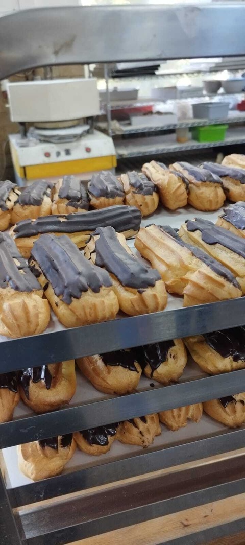 Klasy trzecie z wizytą w piekarni.