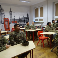 Żołnierze amerykańscy w naszej szkole.