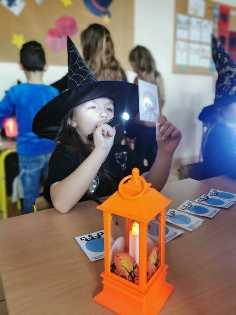 Andrzejki w klasach drugich