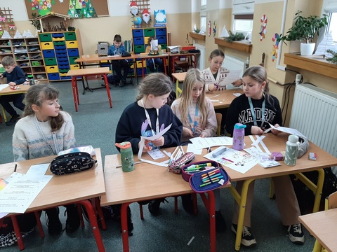 Apteczka Pierwszej Pomocy Emocjonalnej