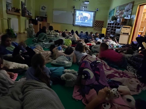 Pokoje zagadek i wieczór filmowy klas drugich