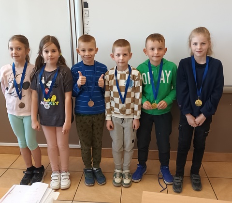 Szachowe turnieje klas drugich