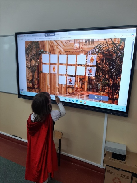 Międzynarodowy Dzień Postaci z Bajek w 1b