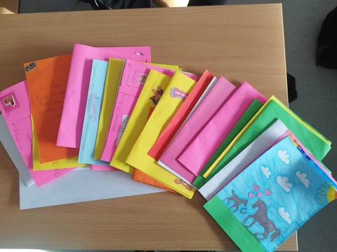 Kartki z pozdrowieniami dla chorych dzieci