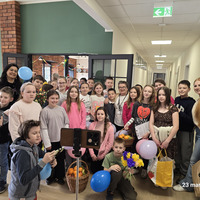 Wizyta klasy 4a w Domu Seniora