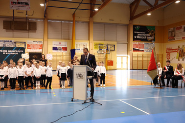 Pasowanie pierwszoklasistów.